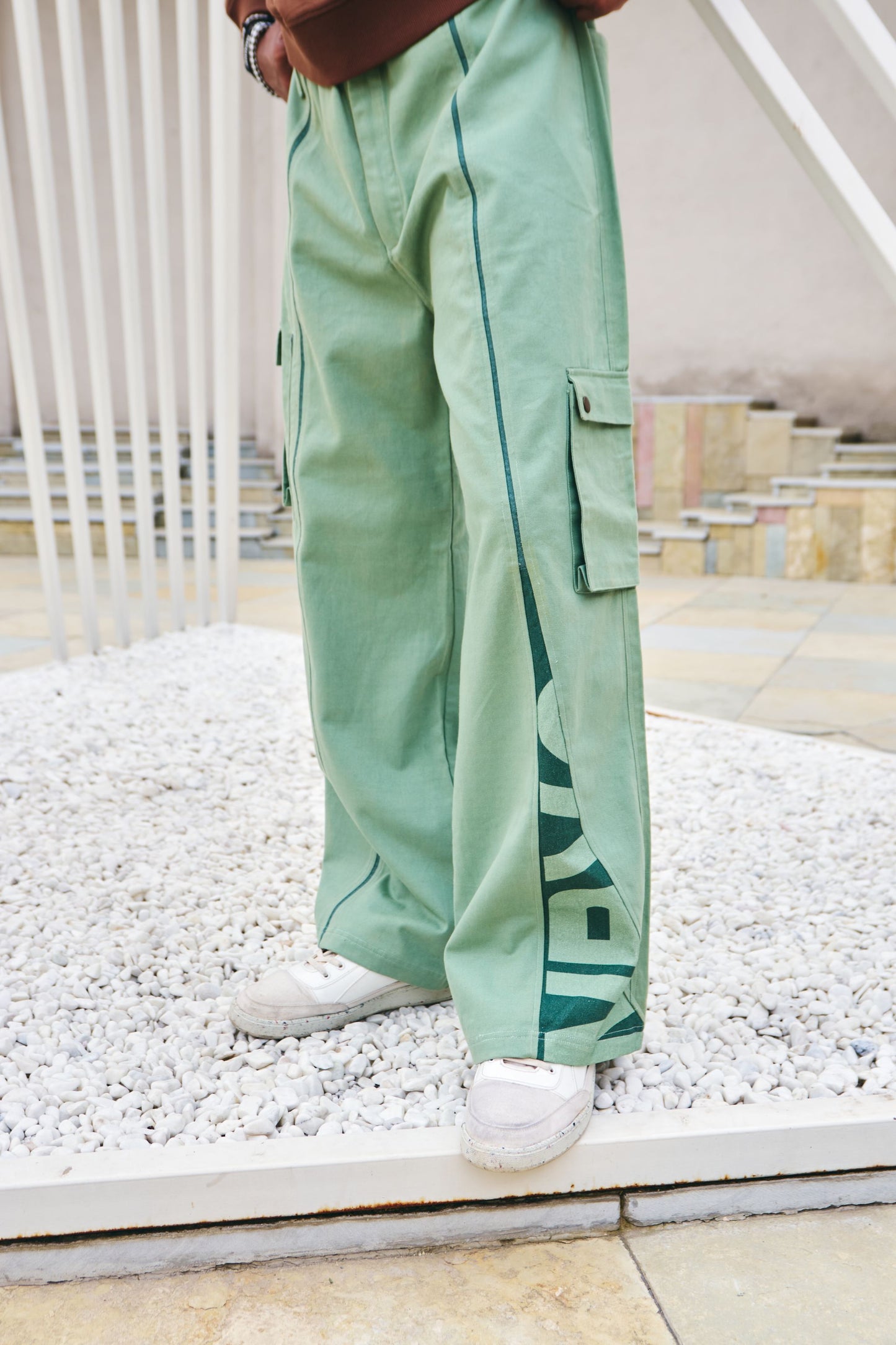 Layered Cargos - Lime Husk