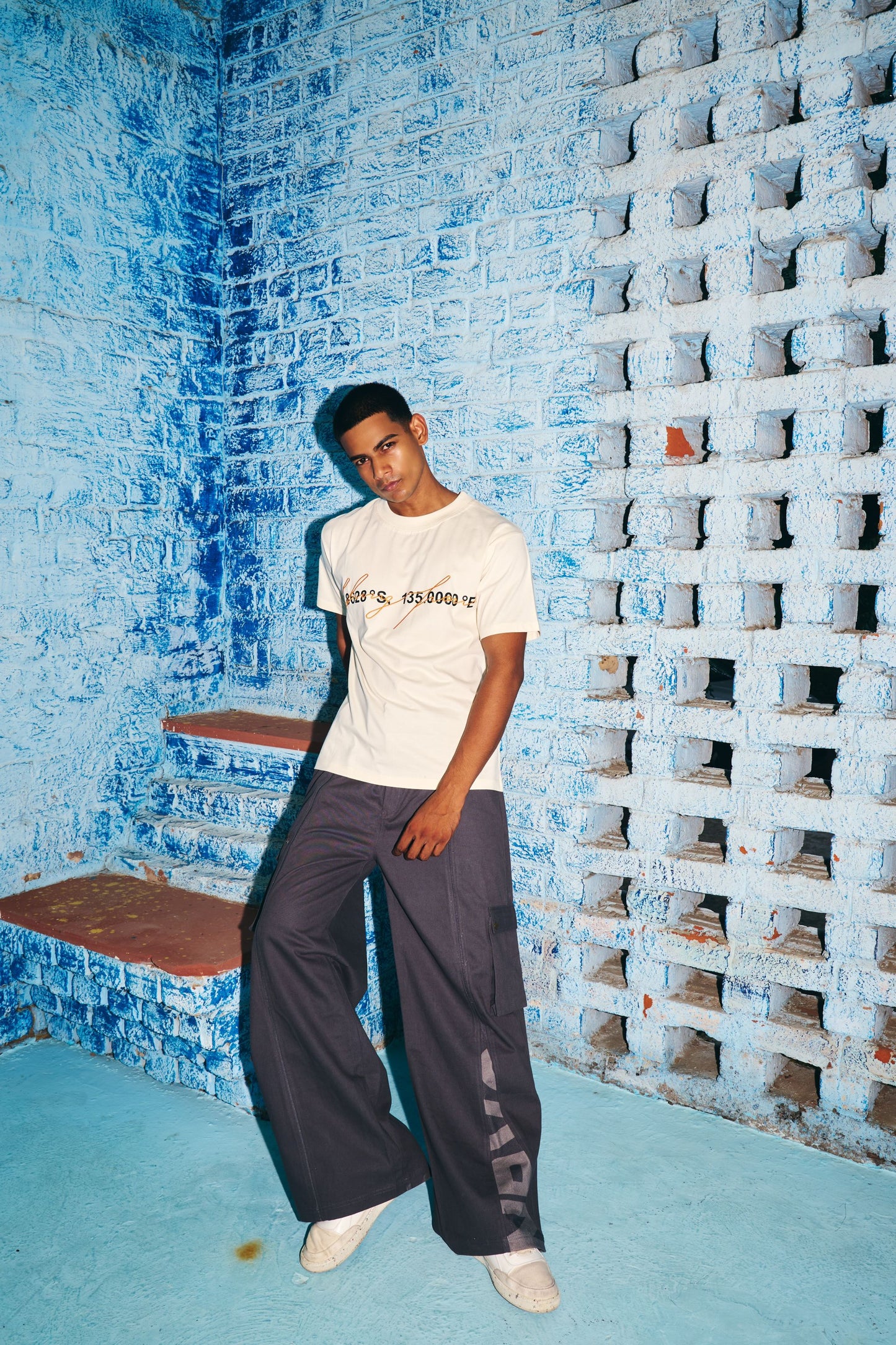 Penguin Print T shirt - Ancient White